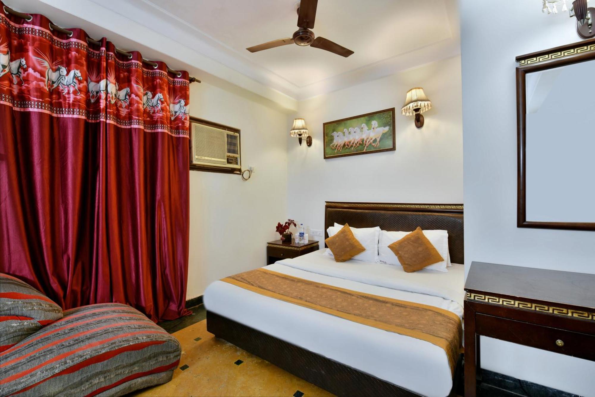 Family Spot Hotel นิวเดลี ภายนอก รูปภาพ