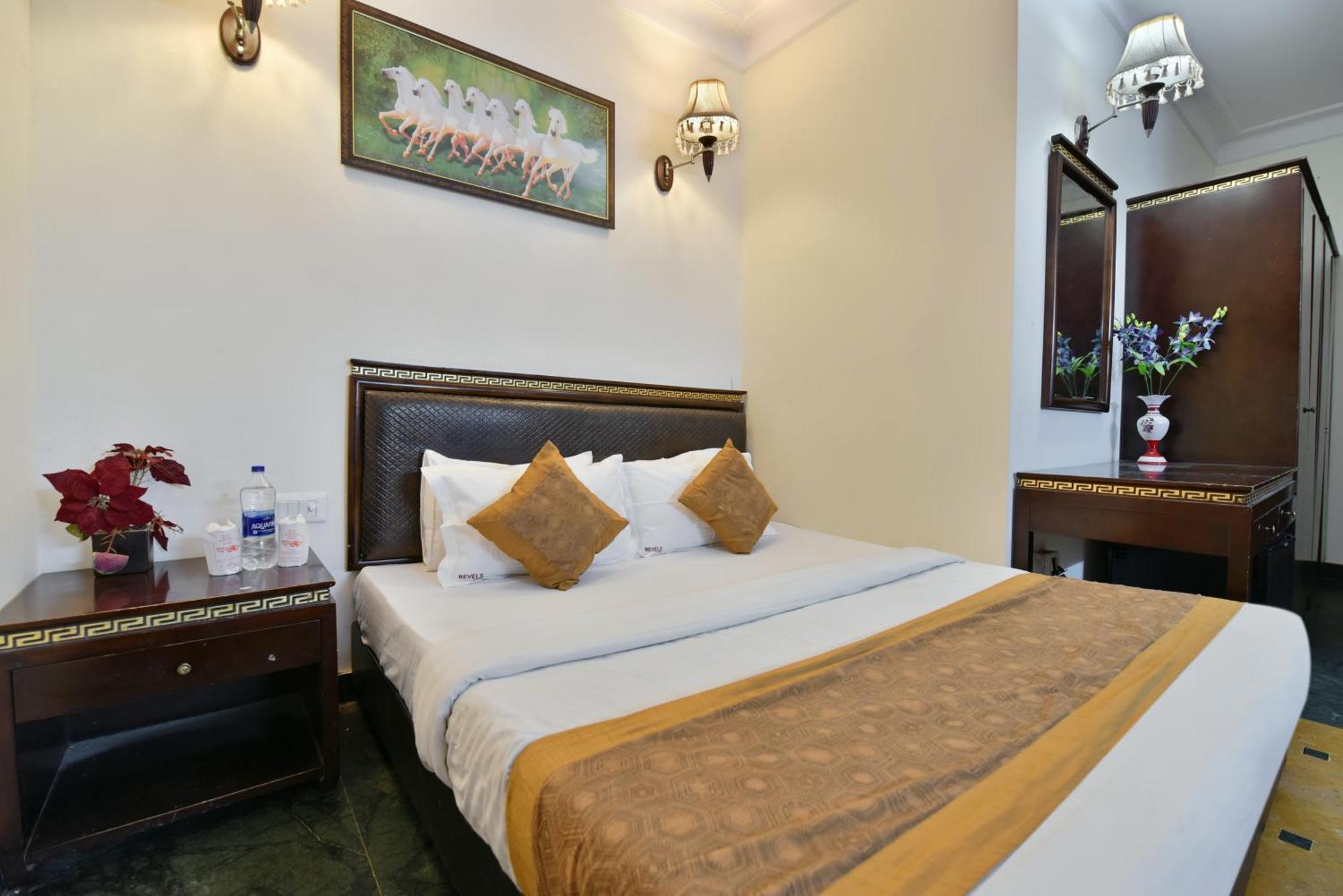 Family Spot Hotel นิวเดลี ภายนอก รูปภาพ